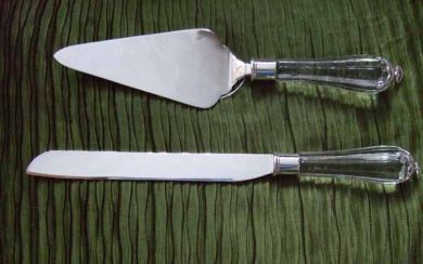 Crystal Style Handled Cake Knife & Server.