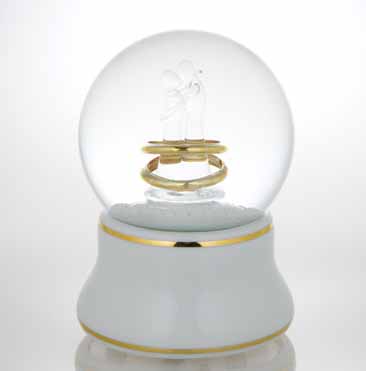 Glass Dancing Couple in Gold Rings