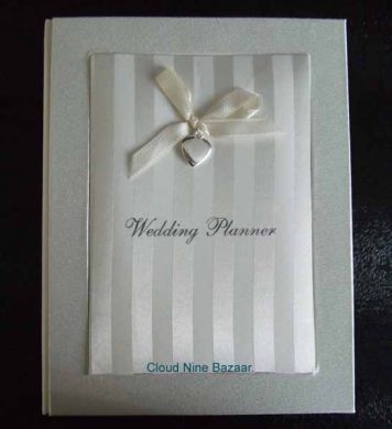 Wedding Day Ivory Silk Fabric Wedding Planner.